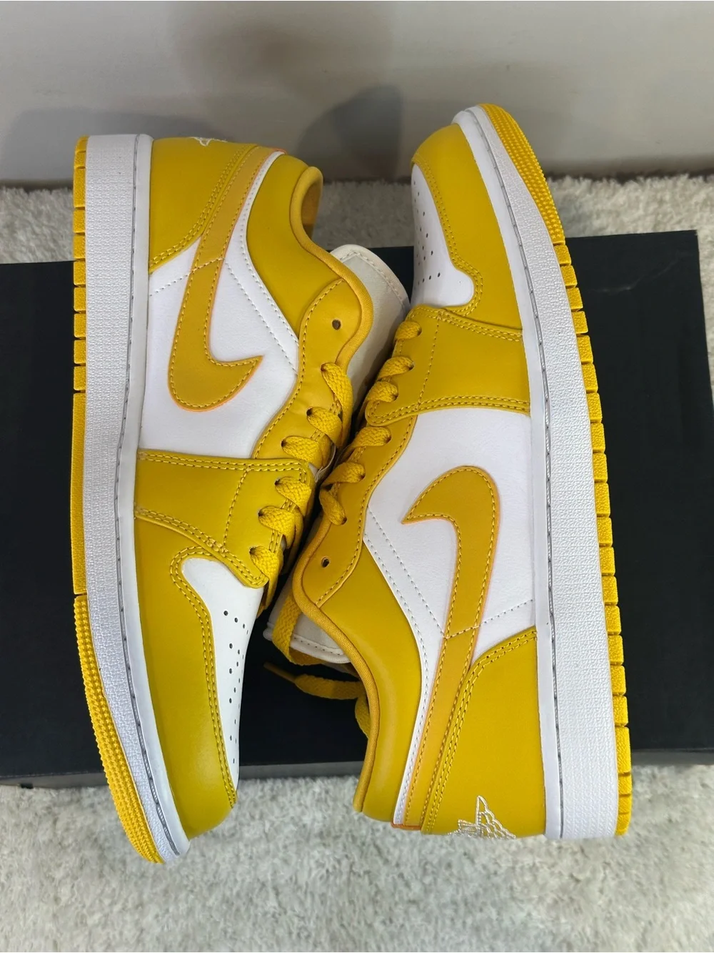 Air Jordan 1 Low